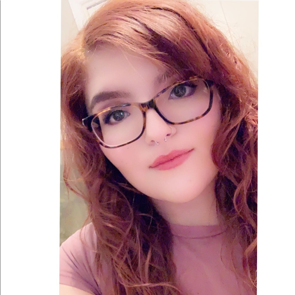 Meet your Posher, Krystina